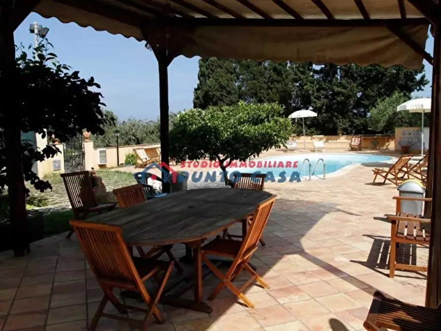 Immagine 3 di Agriturismo in vendita  a Paceco