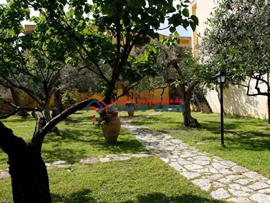 Immagine 6 di Agriturismo in vendita  a Paceco