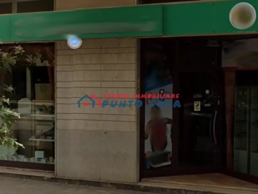 Immagine 2 di Negozio in vendita  a Trapani