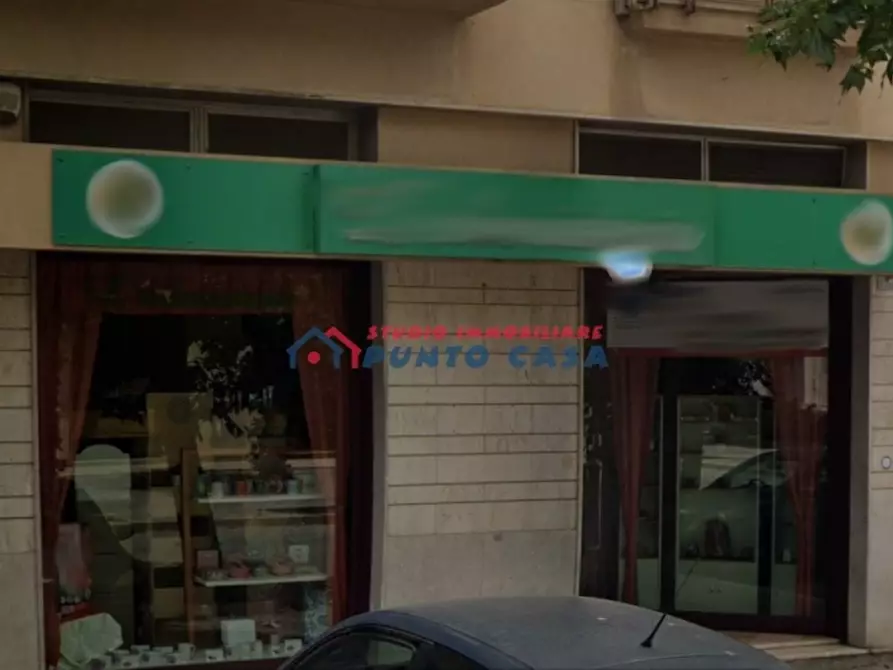Immagine 6 di Negozio in vendita  a Trapani