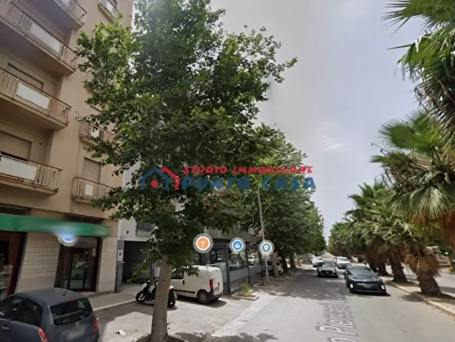 Immagine 7 di Negozio in vendita  a Trapani