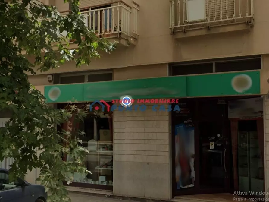 Immagine 9 di Negozio in vendita  a Trapani