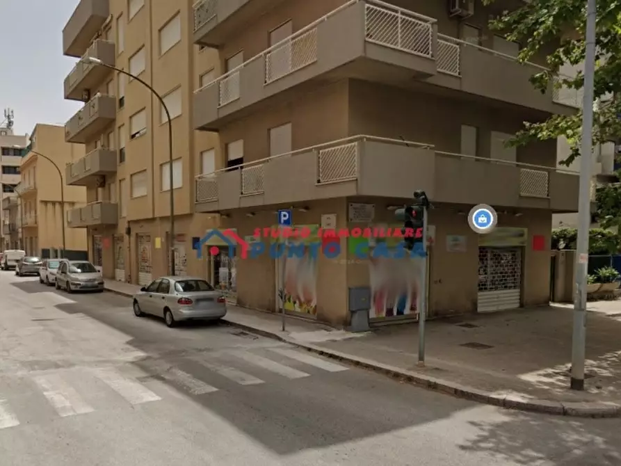 Immagine 6 di Negozio in affitto  a Trapani