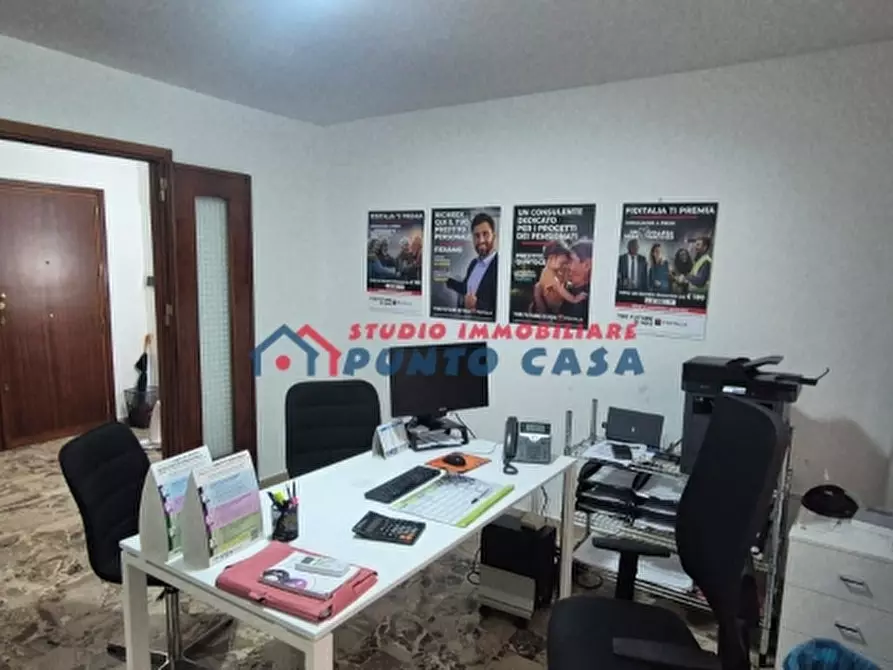 Immagine 3 di Ufficio in affitto  a Trapani
