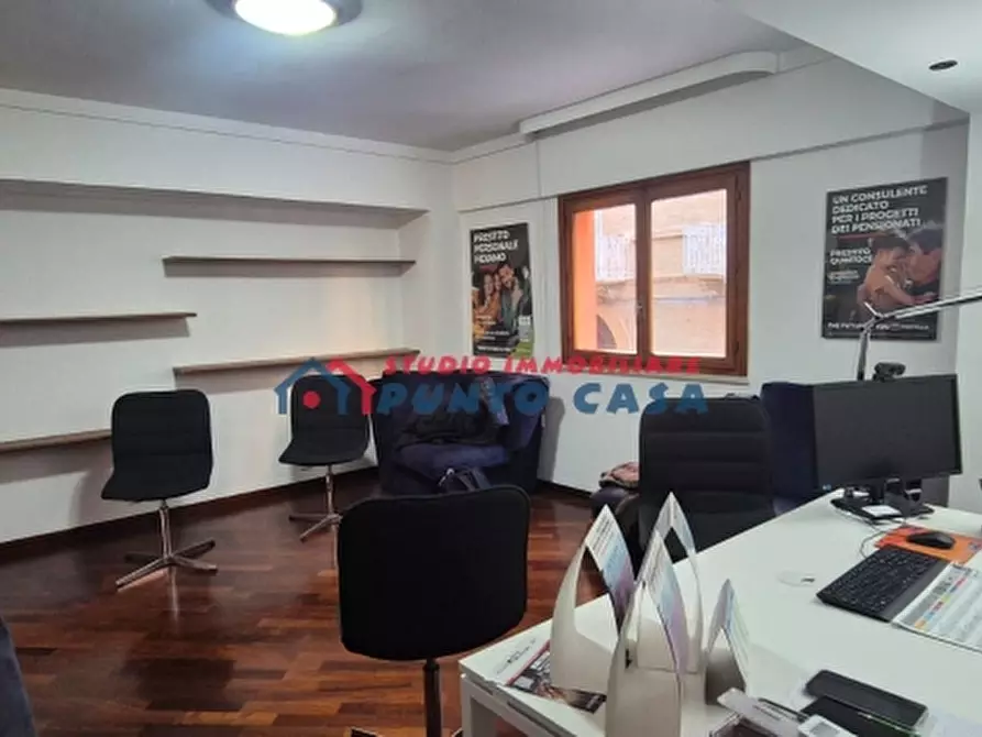 Immagine 7 di Ufficio in affitto  a Trapani