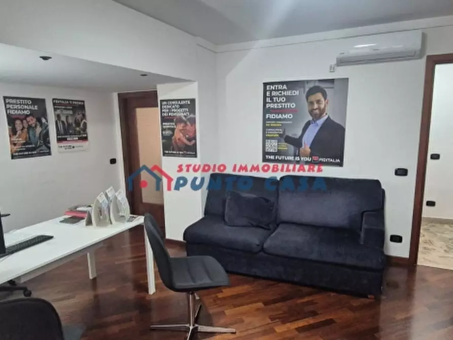 Immagine 8 di Ufficio in affitto  a Trapani