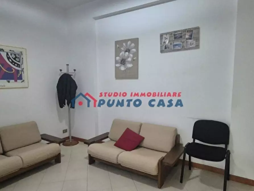 Immagine 12 di Ufficio in affitto  a Trapani