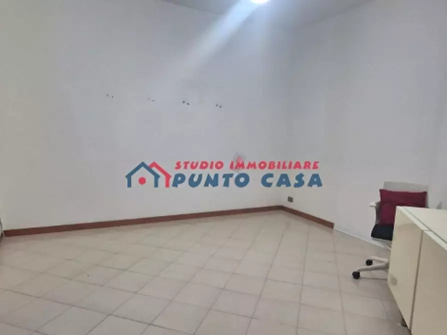 Immagine 14 di Ufficio in affitto  a Trapani