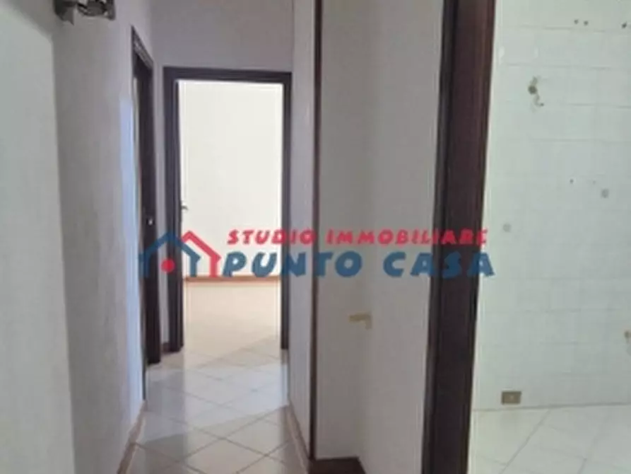 Immagine 22 di Ufficio in affitto  a Trapani