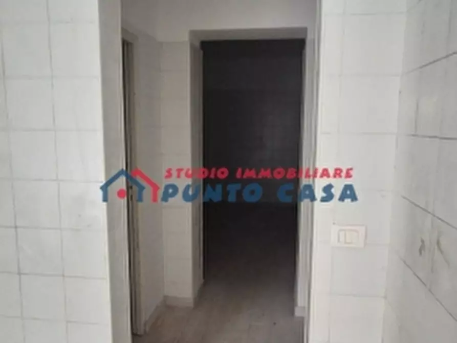 Immagine 12 di Negozio in affitto  a Trapani