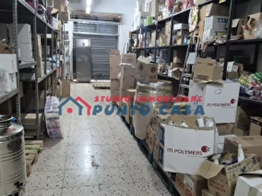 Immagine 10 di Locale commerciale in vendita  in Via Sicilia a Erice