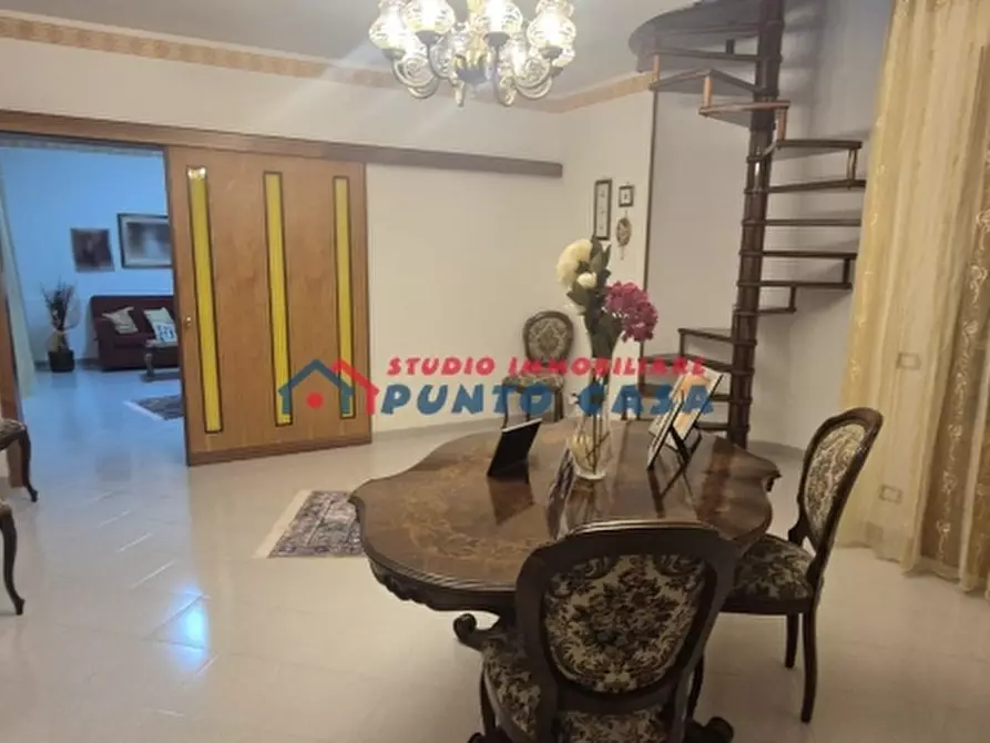 Immagine 2 di Villa in vendita  a Trapani