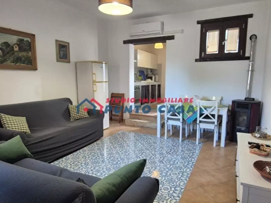 Immagine 1 di Casa indipendente in affitto  a Valderice