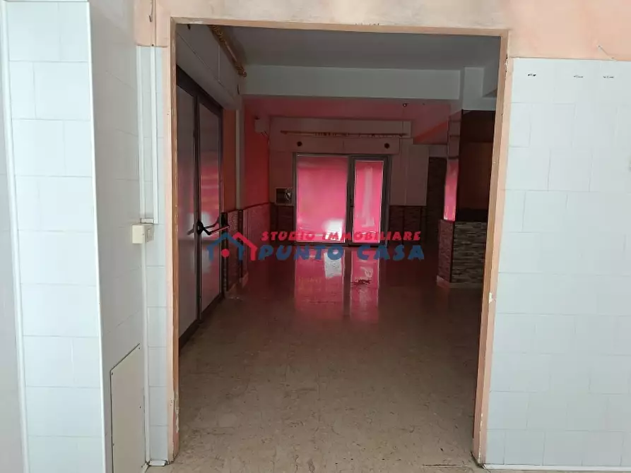 Immagine 15 di Locale commerciale in vendita  a Erice