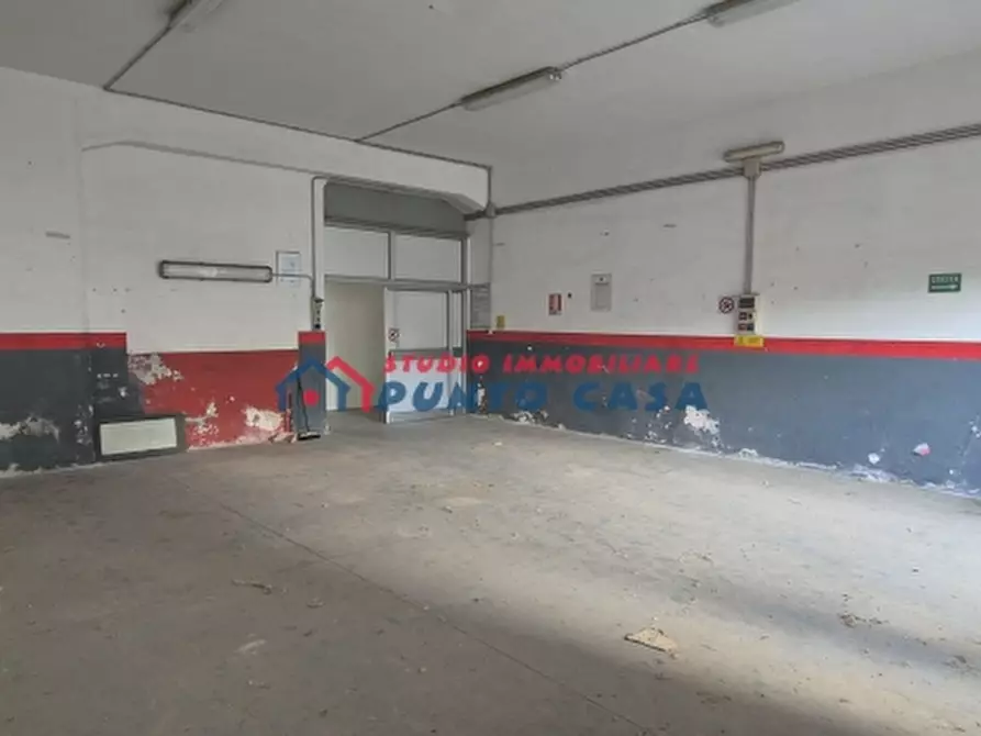 Immagine 7 di Laboratorio in vendita  a Trapani