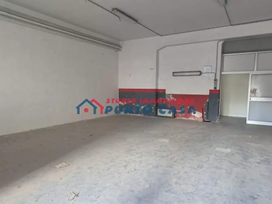 Immagine 3 di Magazzino in vendita  a Trapani