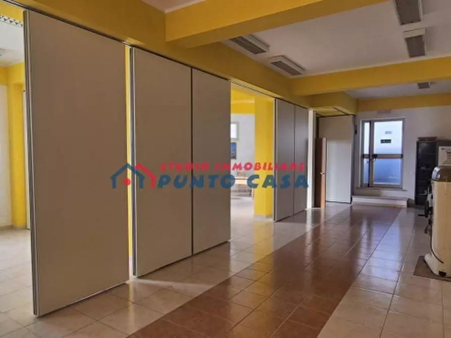 Immagine 1 di Locale commerciale in vendita  a Paceco