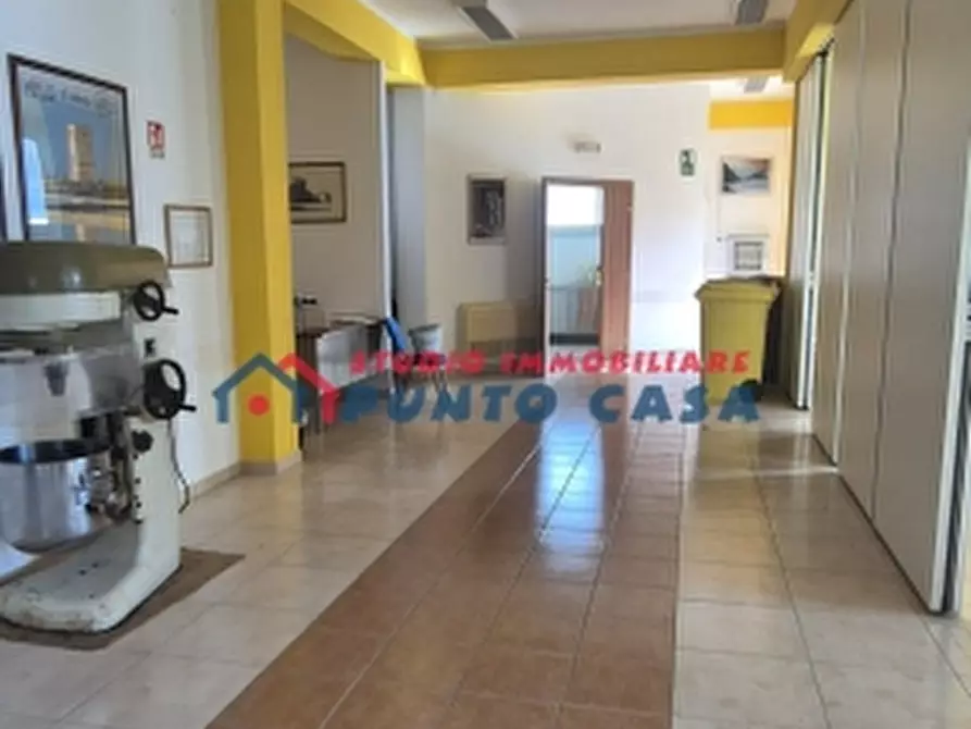 Immagine 9 di Ufficio in vendita  a Paceco