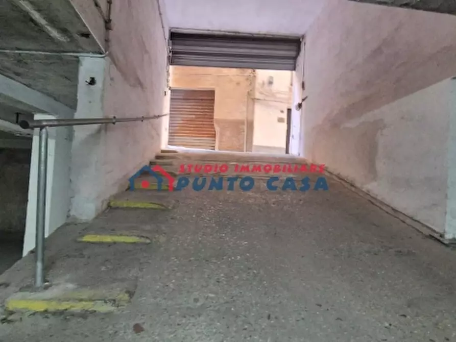 Immagine 19 di Garage in vendita  a Trapani