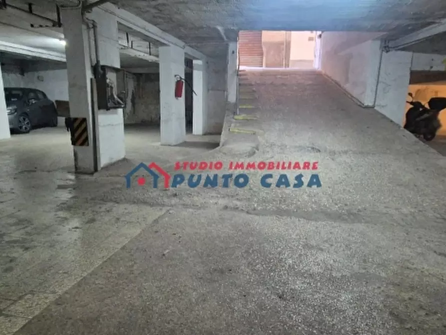 Immagine 4 di Garage in vendita  a Trapani