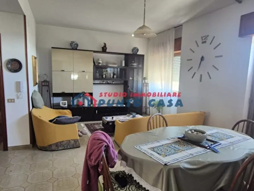 Immagine 4 di Casa indipendente in vendita  a Valderice