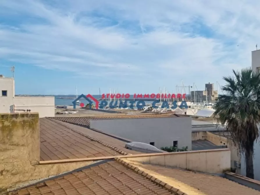 Immagine 18 di Appartamento in vendita  a Trapani