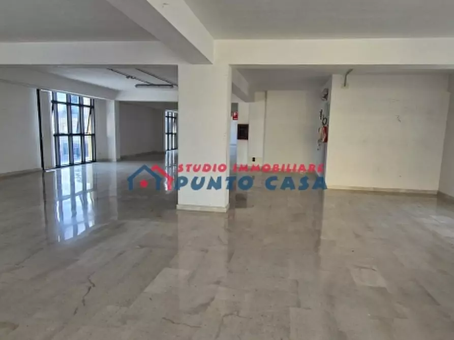 Immagine 7 di Locale commerciale in affitto  a Trapani