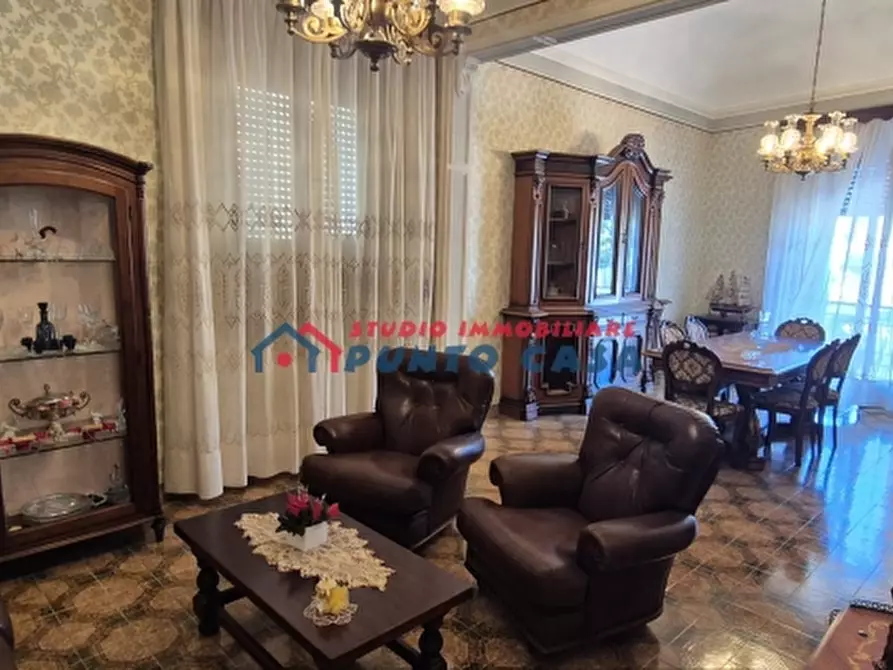 Immagine 2 di Casa indipendente in vendita  a Trapani