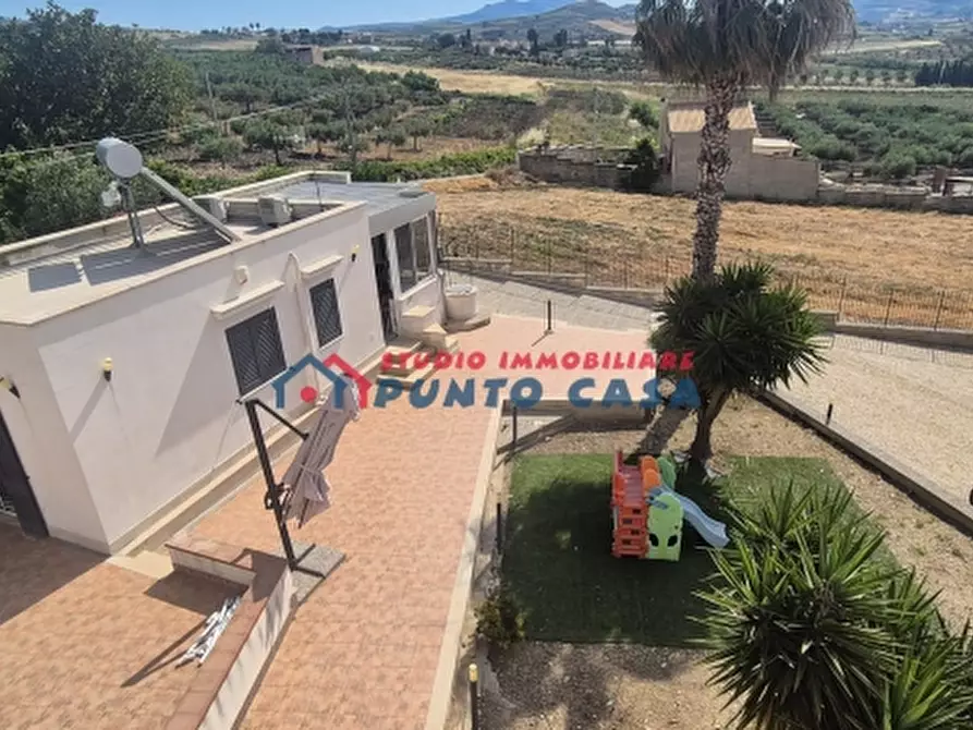 Immagine 19 di Villa in vendita  a Valderice
