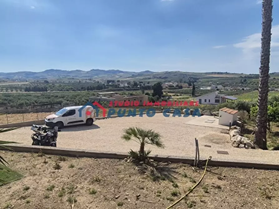 Immagine 21 di Villa in vendita  a Valderice