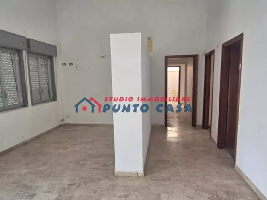 Immagine 3 di Casa indipendente in vendita  a Trapani