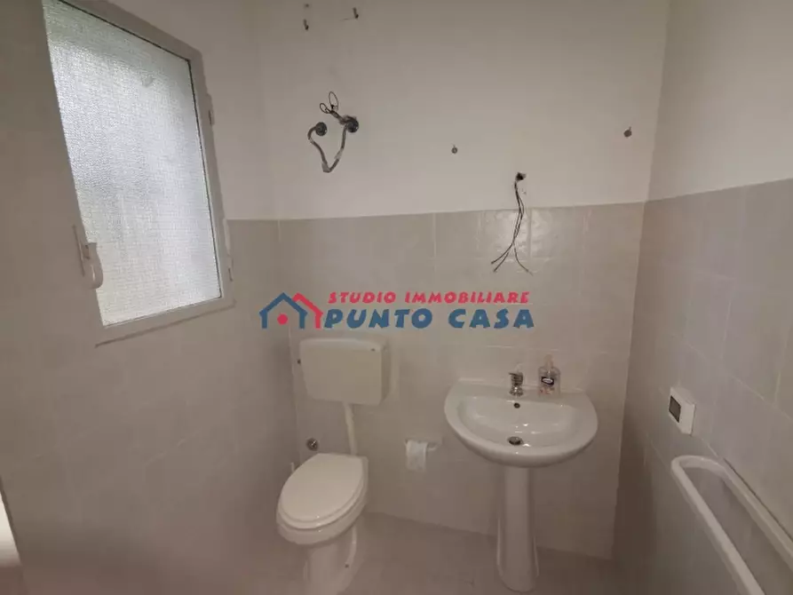 Immagine 20 di Negozio in affitto  in Via Firenze a Erice