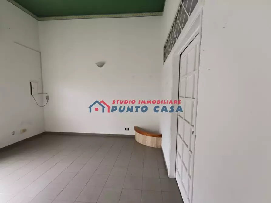 Immagine 6 di Negozio in affitto  in Via Firenze a Erice