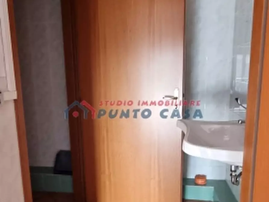 Immagine 19 di Negozio in vendita  in Via Trapani a Valderice