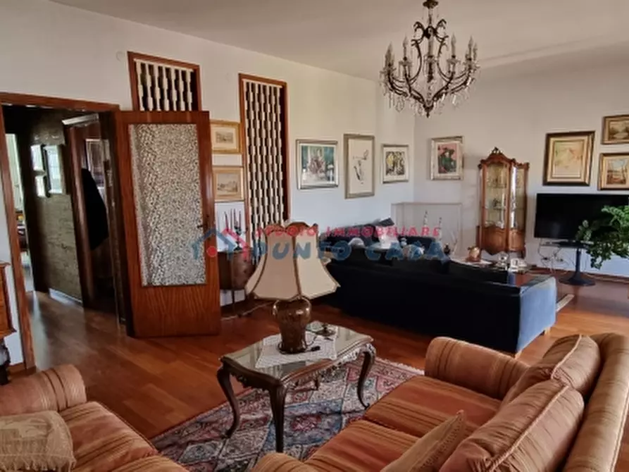 Immagine 1 di Appartamento in vendita  a Erice