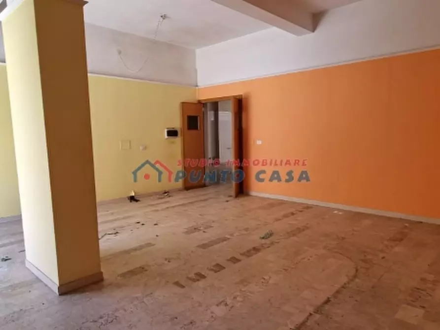 Immagine 2 di Negozio in vendita  a Trapani