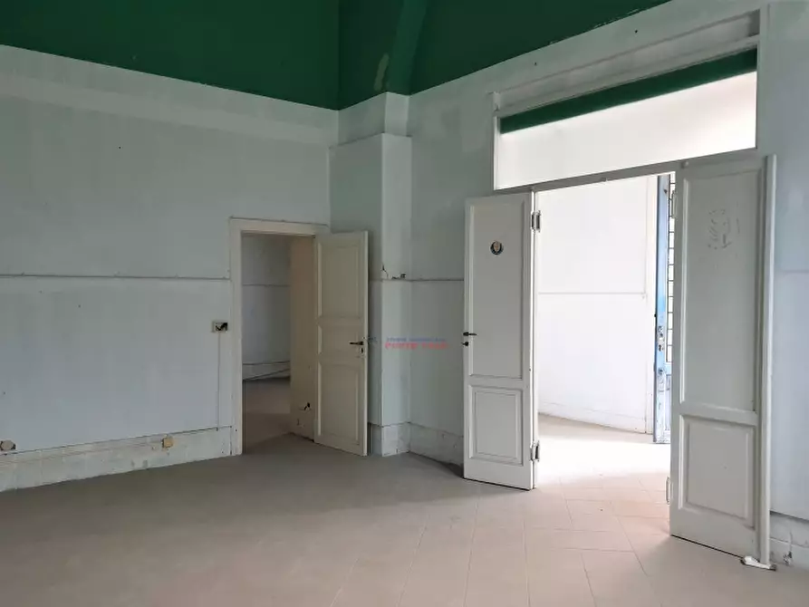 Immagine 2 di Negozio in vendita  a Trapani