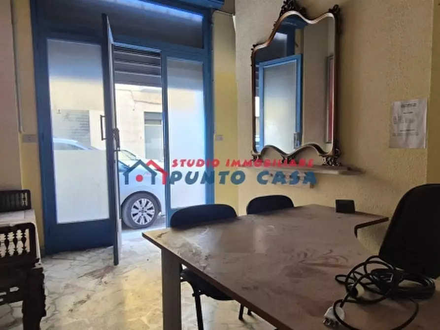 Immagine 12 di Ufficio in vendita  a Trapani