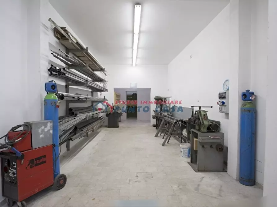 Immagine 5 di Laboratorio in affitto  a Trapani