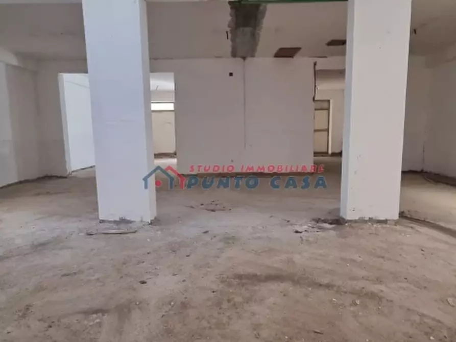 Immagine 5 di Magazzino in vendita  a Trapani