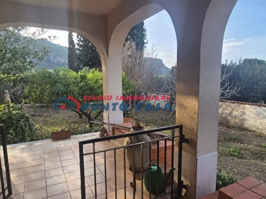 Immagine 29 di Villa in vendita  a Valderice