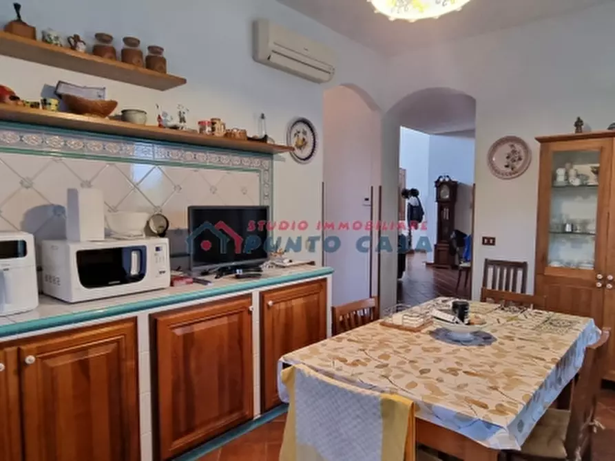 Immagine 7 di Villa in vendita  a Valderice