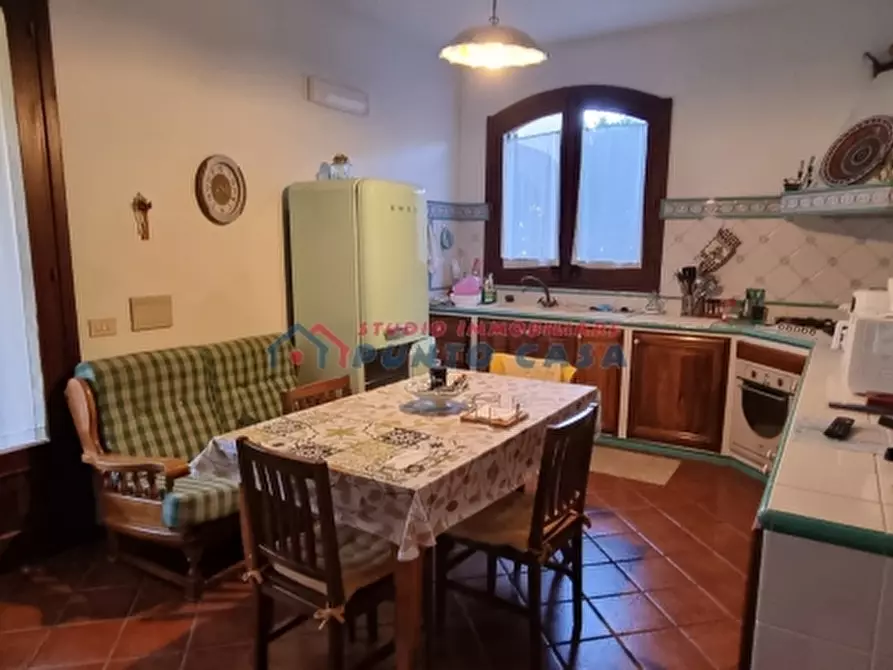 Immagine 8 di Villa in vendita  a Valderice