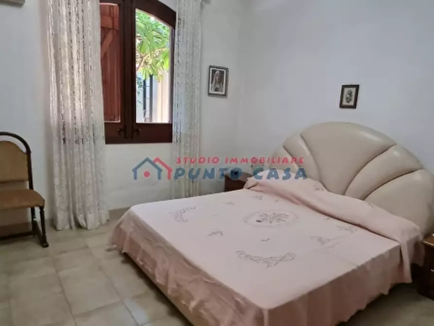 Immagine 9 di Villa in vendita  a Valderice