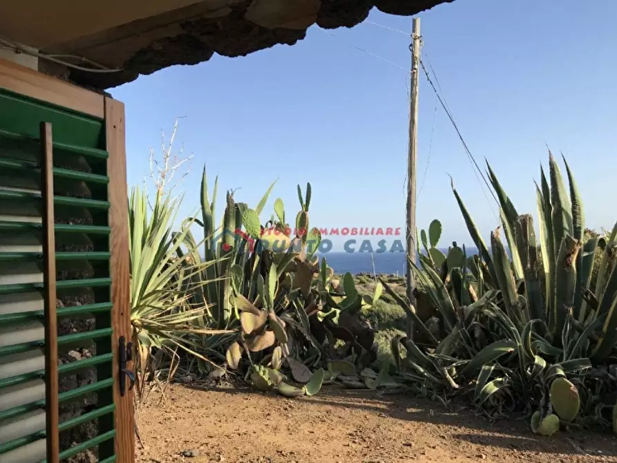 Immagine 18 di Villa in vendita  a Pantelleria