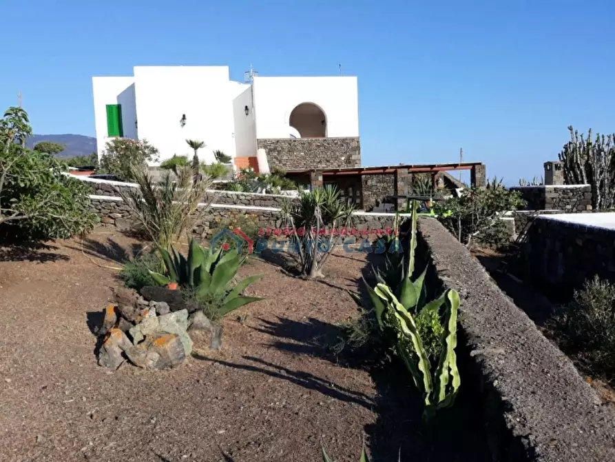 Immagine 20 di Villa in vendita  a Pantelleria