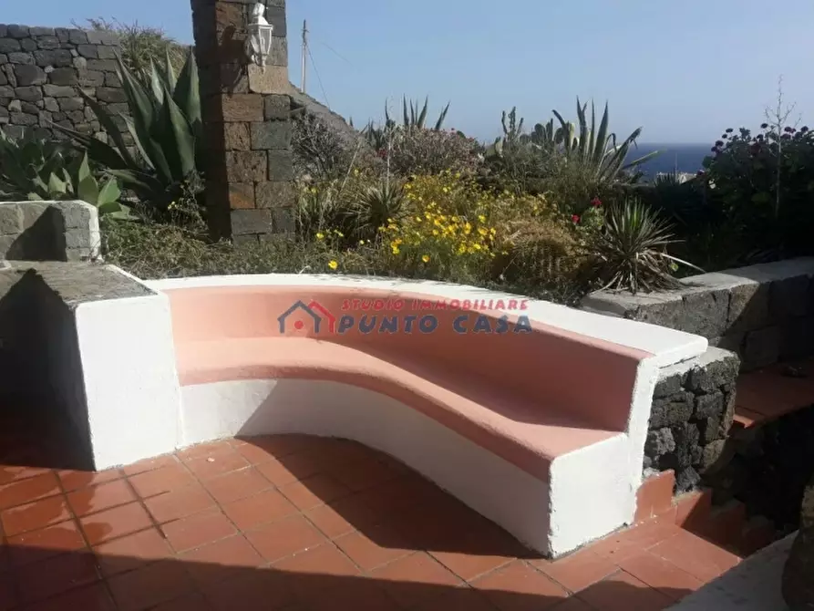 Immagine 25 di Villa in vendita  a Pantelleria