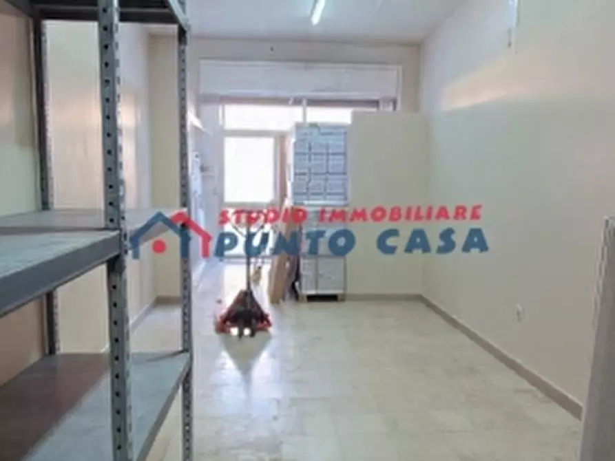 Immagine 4 di Negozio in vendita  a Trapani