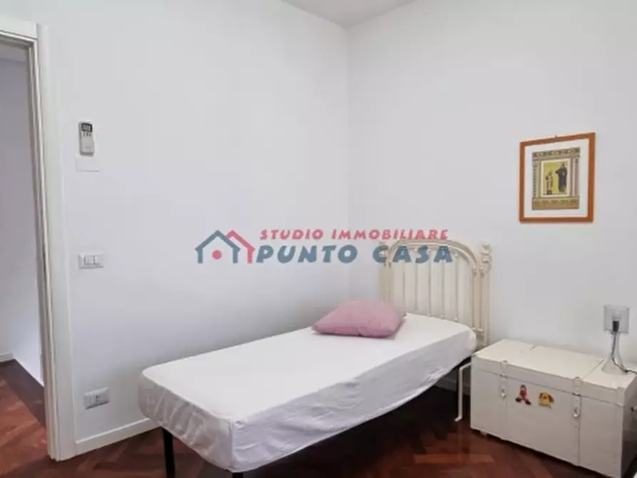 Immagine 23 di Villa in affitto  a Valderice