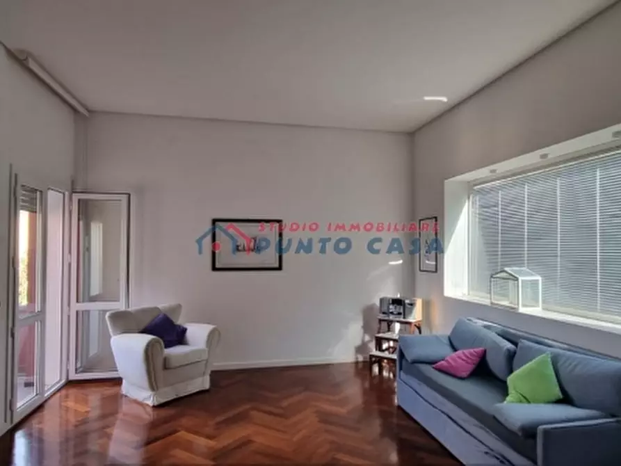 Immagine 14 di Villa in affitto  a Valderice